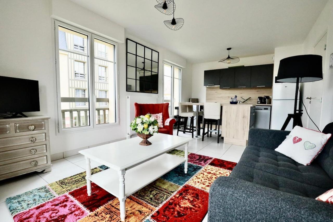 Appartement Des Arts Deauville Exteriér fotografie